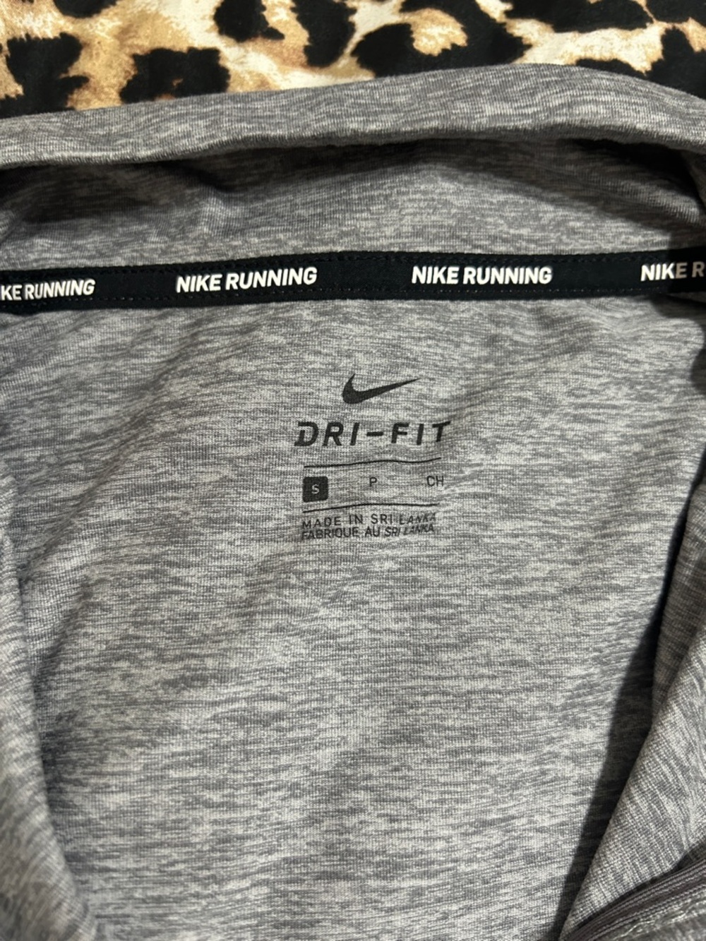 Nike Heather Gray Quarter-Zip Pullover - Picture 4 of 5